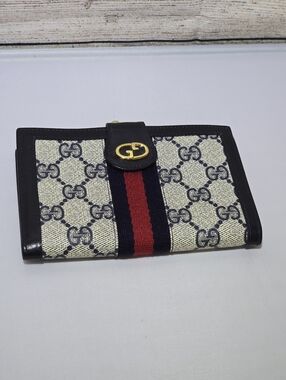 Gucci Signature Canvas Bifold Wallet - Navy BLUE